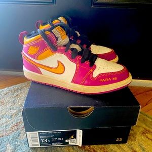 Girls Jordan’s size 13